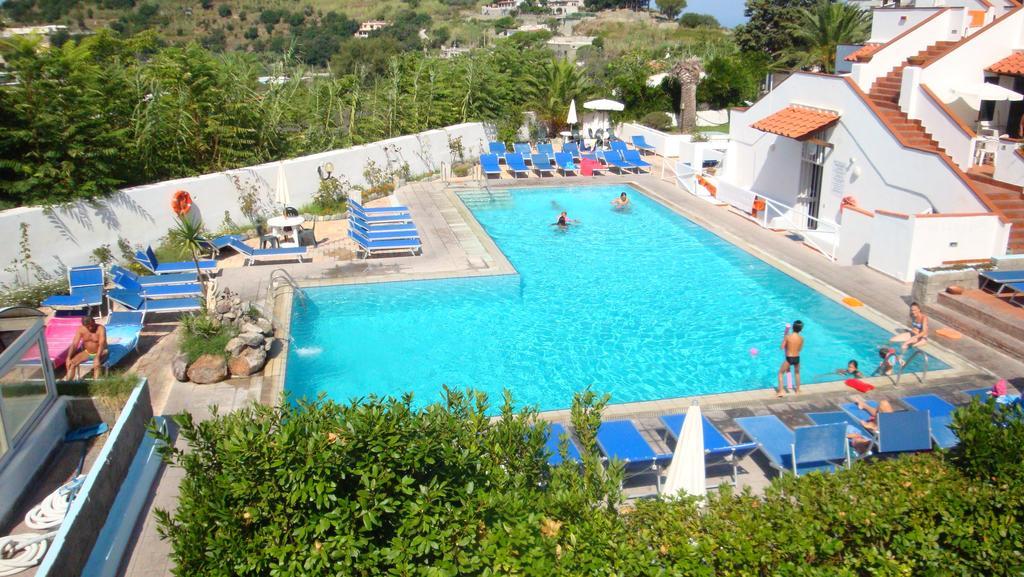 Ischia Uno Residence Forio  ภายนอก รูปภาพ