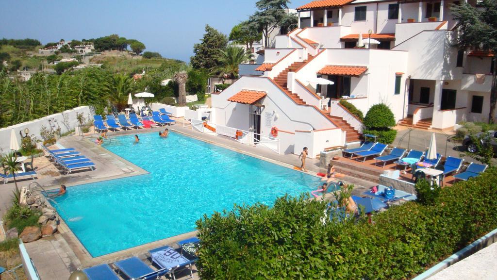 Ischia Uno Residence Forio  ภายนอก รูปภาพ