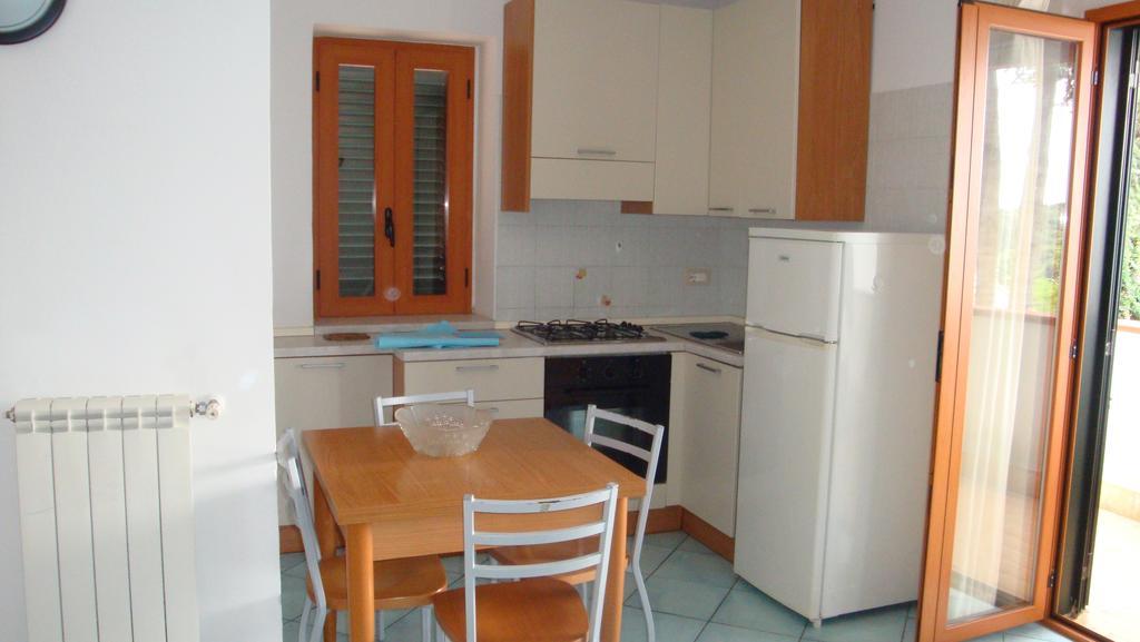 Ischia Uno Residence Forio  ห้อง รูปภาพ